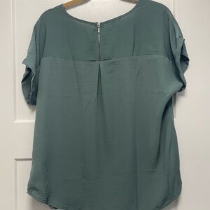 Elegant Green Women's Top